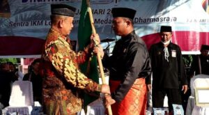 ketua Umum IPSI Sumatera Barat Dr. H. Fauzi Bahar, M.Si, Datuk Nan Sati.