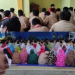 Shalat berjamaah di SMPN 6 Padang